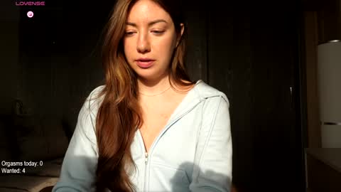 Snapshot of ronny_ponny chatting on 11.25.25 RonnyPonny online show from 11.25.25