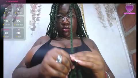 roos_veyker online show from 10.28.25