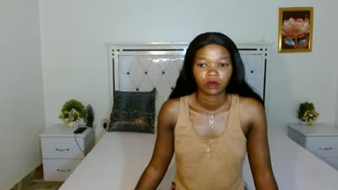Snapshot of rorennah chatting on 06.24.26 Rorenah online show from 06.24.26