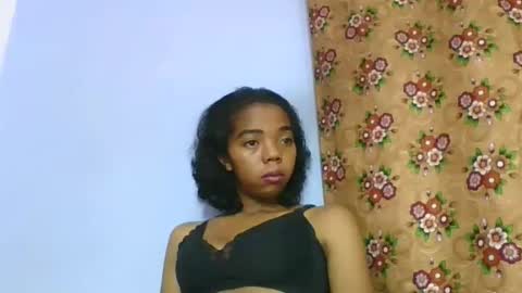 Snapshot of rosah225127 chatting on 04.24.26 rosah225127 online show from 04.24.26