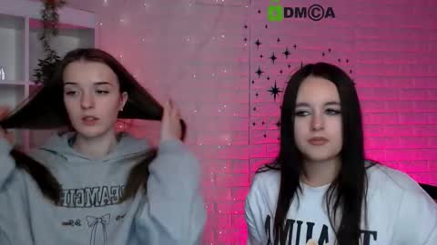 rosalie_liu online show from 11.19.25