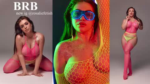 Snapshot of rosaliefetish chatting on 01.16.25 Rosalie online show from 01.16.25