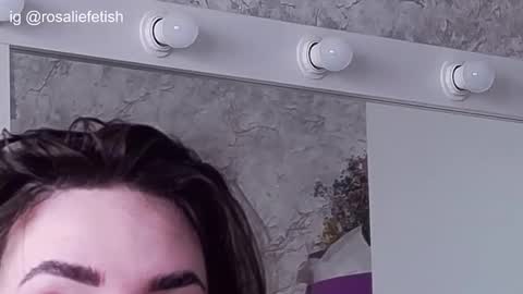 Snapshot of rosaliefetish chatting on 01.17.25 Rosalie online show from 01.17.25