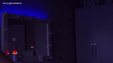 Snapshot of rosaliefetish chatting on 02.03.25 Rosalie online show from 02.03.25