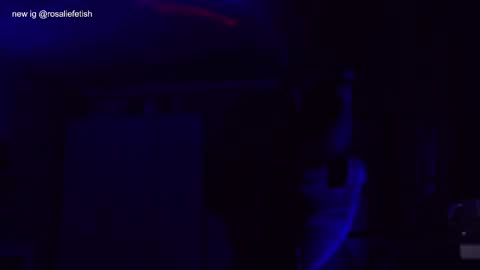 Snapshot of rosaliefetish chatting on 02.05.25 Rosalie online show from 02.05.25