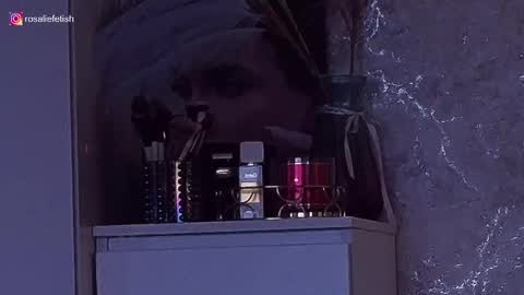 Snapshot of rosaliefetish chatting on 02.12.25 Rosalie online show from 02.12.25