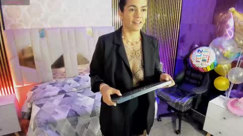 ROSALIN online show from 10.15.25