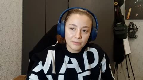 Kiki online show from 10.05.25