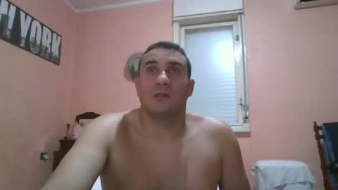 Snapshot of rosario1212 chatting on 12.19.24 Rosario online show from 12.19.24