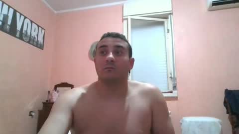 Snapshot of rosario1212 chatting on 01.06.25 Rosario online show from 01.06.25