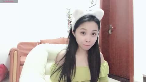 Snapshot of rose6688 chatting on 12.06.24 rose online show from 12.06.24