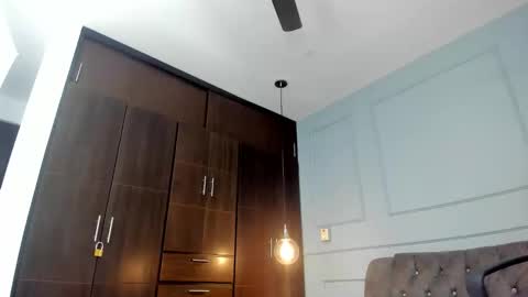 Snapshot of rose__monroe chatting on 12.01.25 rose__monroe online show from 12.01.25