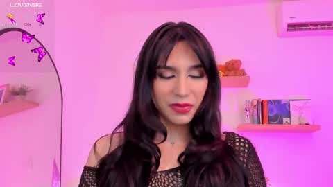 Snapshot of rose__saenz chatting on 12.10.24 Rose Saenz online show from 12.10.24