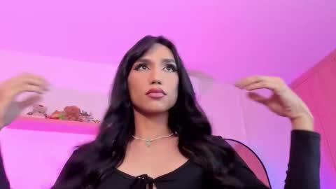 Snapshot of rose__saenz chatting on 11.28.25 Rose Saenz online show from 11.28.25