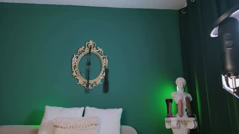 rosedelic online show from 10.10.25