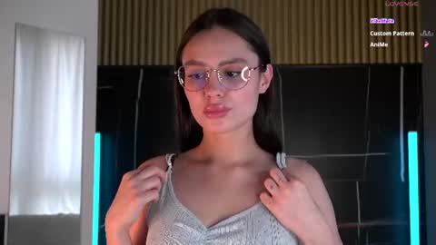 Daddys girl Kira  online show from 08.03.26
