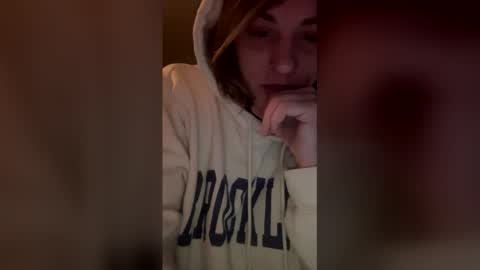 Snapshot of roseknows chatting on 02.12.26 Rose online show from 02.12.26