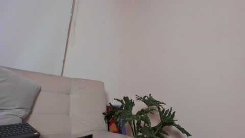 Lyla OF roselinedior online show from 01.04.25