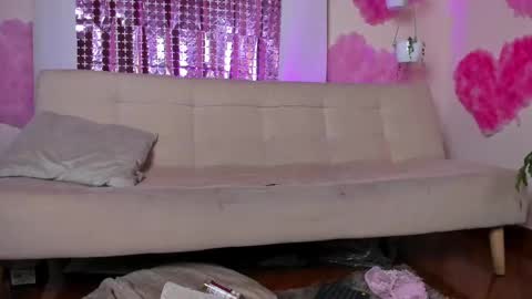 Lyla OF roselinedior online show from 02.18.25