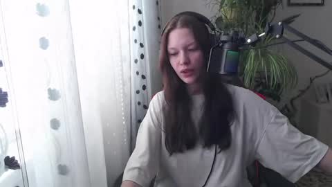 Lina online show from 04.08.26