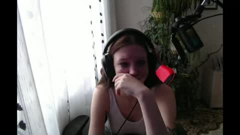 Lina online show from 04.14.26