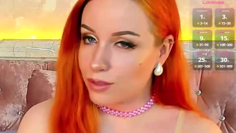 Snapshot of roseroxy chatting on 12.08.24 Rose online show from 12.08.24