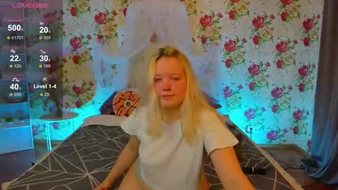 rosethomas_ online show from 11.16.25