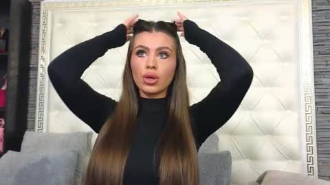 Gabriela online show from 11.03.25