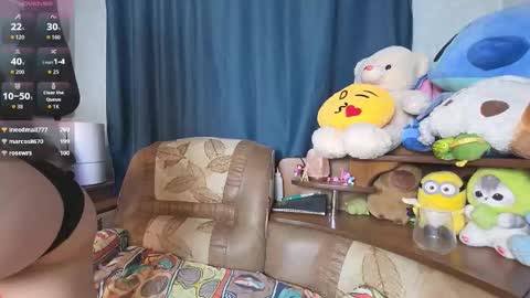 Snapshot of rosewr chatting on 10.27.25 RoseWr online show from 10.27.25