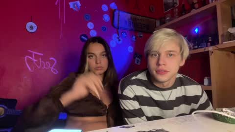 Roshelle online show from 12.03.24