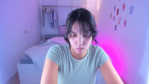 Roshelle online show from 02.09.25