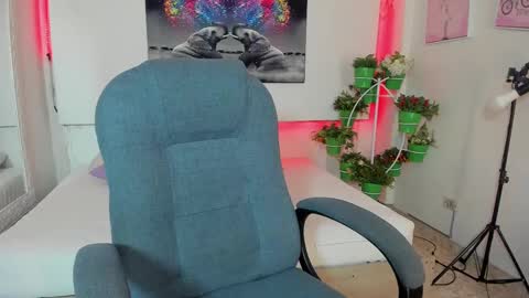 rosi_cooper online show from 10.17.25