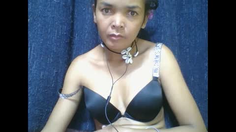 rosia685234 online show from 02.21.25