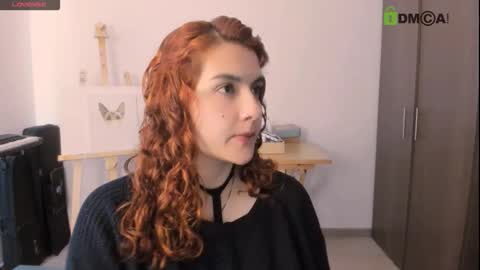 Snapshot of rosiexxx24 chatting on 10.07.25 Rosie online show from 10.07.25