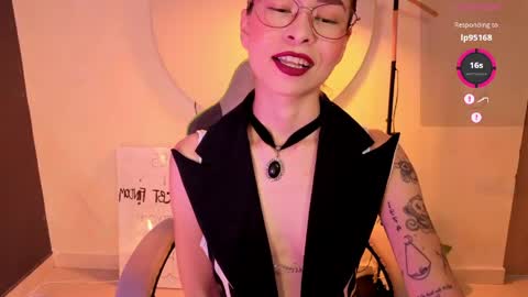 Snapshot of rosse_98_ chatting on 05.01.26 Miss Rosse online show from 05.01.26