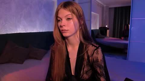 rosy_black_ online show from 11.18.25