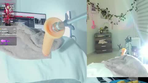 rosy_emely_ online show from 12.22.25