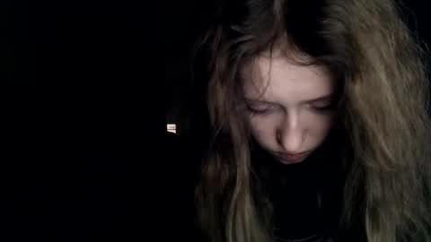 Snapshot of rosy_petal chatting on 12.16.25 rosy_petal online show from 12.16.25