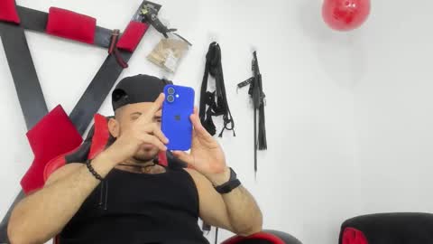 Tommy and Steven online show from 12.18.25