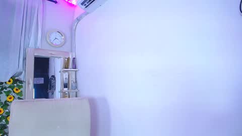 Snapshot of rous_25 chatting on 12.21.24 rous_25 online show from 12.21.24