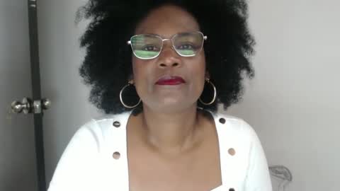 luxa online show from 02.24.25