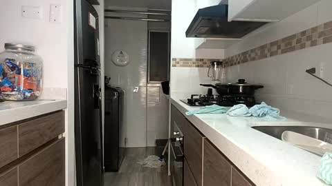 Rouss marie henao  online show from 03.04.25