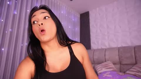 Snapshot of rousse_coup chatting on 02.02.26 Rosse and Miller online show from 02.02.26