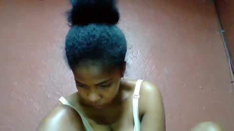 rovaelyah online show from 11.05.25