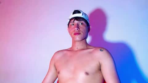 rowanboy23 online show from 01.11.26