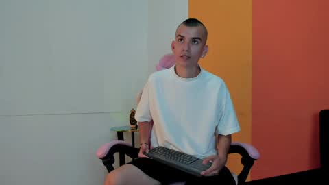 Rowan online show from 04.14.26