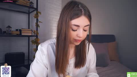 Snapshot of rowenahallman chatting on 01.18.25 Michelle online show from 01.18.25