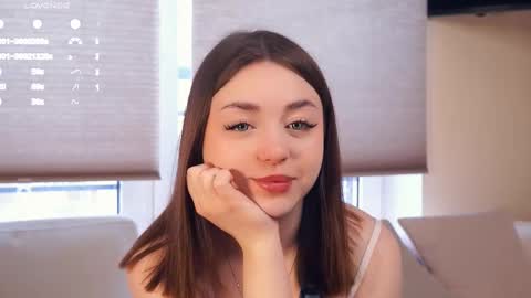 Snapshot of rowenahallman chatting on 03.03.25 Michelle online show from 03.03.25