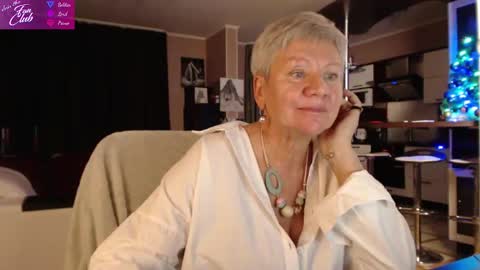 Roxana online show from 12.18.24