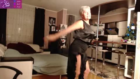 Roxana online show from 01.13.25